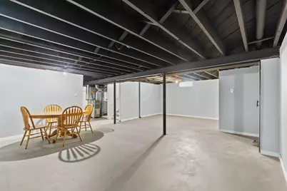 2530 S 64th St, Milwaukee, WI 53219 - Photo 13
