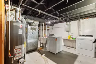 2530 S 64th St, Milwaukee, WI 53219 - Photo 15