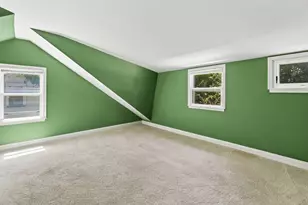 4858 N Iroquois Ave, Glendale, WI 53217 - Photo 19