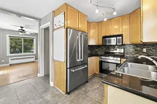 4858 N Iroquois Ave, Glendale, WI 53217 - Photo 29