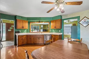 400 Mary Ln, Horicon, WI 53032 - Photo 9