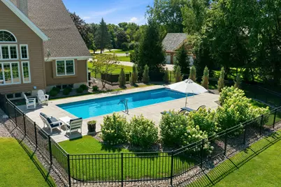 N28W30219  Red Hawk Ct, Delafield, WI 53072 - Photo 35