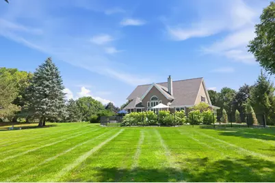 N28W30219  Red Hawk Ct, Delafield, WI 53072 - Photo 33