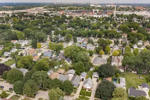 1124 S 90th St, West Allis, WI 53214 - Photo 23
