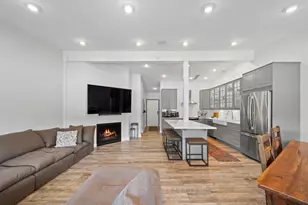 31 Abbey Villa Cir, Fontana, WI 53125 - Photo 11
