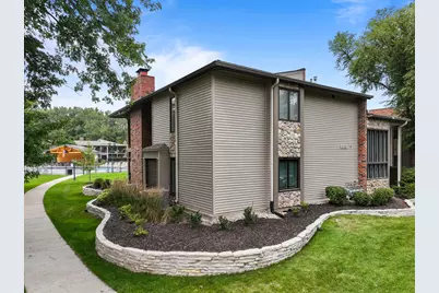 31  Abbey Villa Cir #31D, Fontana, WI 53125 - Photo 49