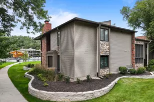 31 Abbey Villa Cir, Fontana, WI 53125 - Photo 49