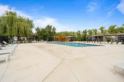 31  Abbey Villa Cir #31D, Fontana, WI 53125 - Photo 43