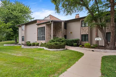 31  Abbey Villa Cir #31D, Fontana, WI 53125 - Photo 57