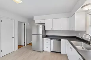 2559 S 63rd St, Milwaukee, WI 53219 - Photo 33
