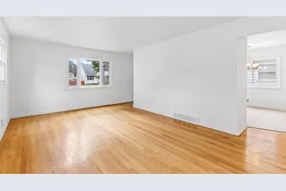 2559 S 63rd St #2561, Milwaukee, WI 53219 - Photo 13