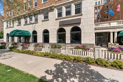 1028 E Juneau Ave #100, Milwaukee, WI 53202 - Photo 3