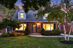 534 N 105th St, Wauwatosa, WI 53226 - Photo 1