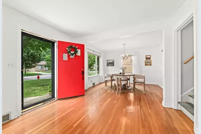 534 N 105th St, Wauwatosa, WI 53226 - Photo 7