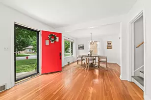 534 N 105th St, Wauwatosa, WI 53226 - Photo 7