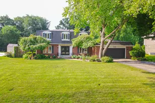 5729 Evarit Dr, Racine, WI 53406 - Photo 45