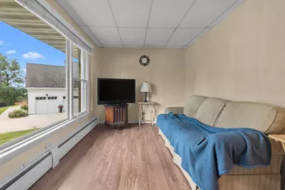 130  Sky Ln, Lake Geneva, WI 53147 - Photo 5