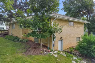 130 Sky Ln, Lake Geneva, WI 53147 - Photo 17