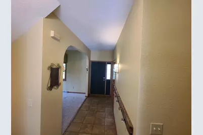 W220S3864  Crestview Dr, Waukesha, WI 53189 - Photo 19