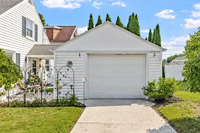 1237  Ashland Ave, Sheboygan, WI 53081 - Photo 21