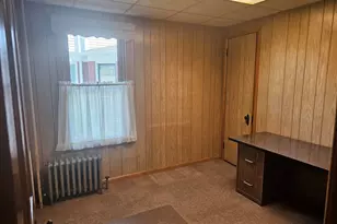 1134 S 16th St, Manitowoc, WI 54220 - Photo 9