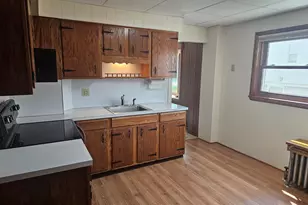 1134 S 16th St, Manitowoc, WI 54220 - Photo 3