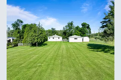 N3358  Hawthorn Rd, Geneva, WI 53147 - Photo 5