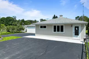 N3358 Hawthorn Rd, Geneva, WI 53147 - Photo 7