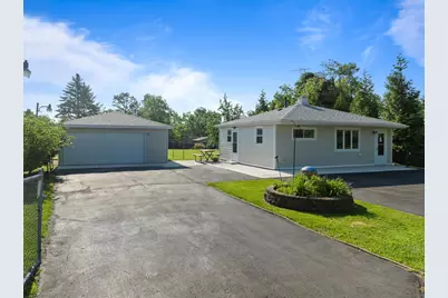 N3358  Hawthorn Rd, Geneva, WI 53147 - Photo 1