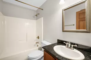 W2261 E Oak Ridge Dr, Ashippun, WI 53066 - Photo 23