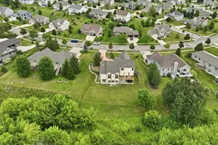 1551 Fox River Run, Mukwonago, WI 53149 - Photo 5