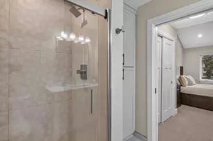 1407 W Eastbrook Dr, Mequon, WI 53092 - Photo 21