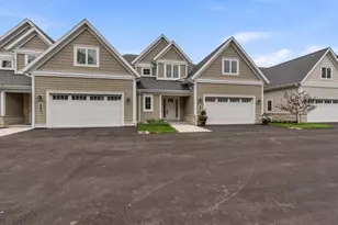 1407 W Eastbrook Dr, Mequon, WI 53092 - Photo 37