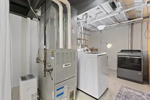 3807 W College Ave, Franklin, WI 53221 - Photo 23