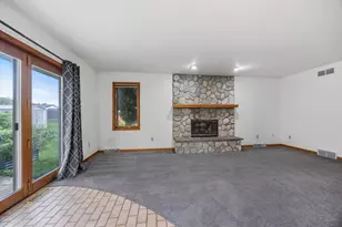 9425 W Harrison Ave, West Allis, WI 53227 - Photo 9