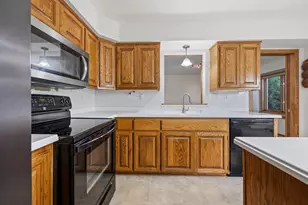 9425 W Harrison Ave, West Allis, WI 53227 - Photo 3