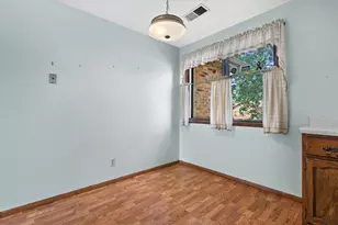 5748 Cambridge Ln, Racine, WI 53406 - Photo 15