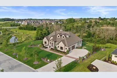 4790  Westridge Dr, Brookfield, WI 53045 - Photo 3