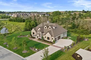 4790 Westridge Dr, Brookfield, WI 53045 - Photo 3