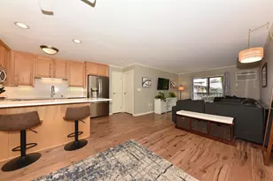 1108 N Milwaukee St, Milwaukee, WI 53202 - Photo 5