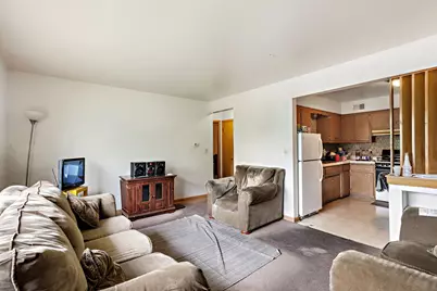 6036 W Kaul Ave, Milwaukee, WI 53218 - Photo 11