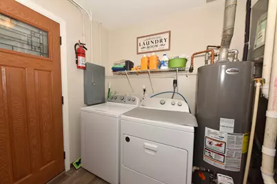 2861 S 55th St, Milwaukee, WI 53219 - Photo 11