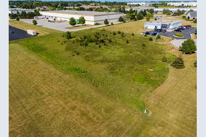 9707 S Airways Ct, Franklin, WI 53132 - Photo 1