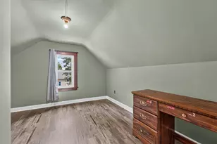 1206 S 91st St, West Allis, WI 53214 - Photo 15