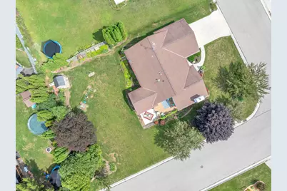 131  Menominee Dr, Sheboygan Falls, WI 53085 - Photo 25