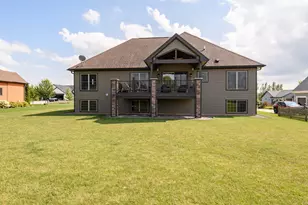 647 E Clancy St, Jefferson, WI 53549 - Photo 39