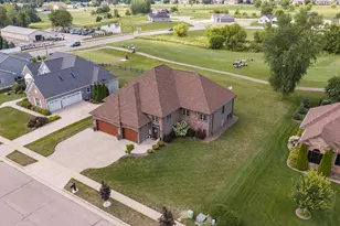 647 E Clancy St, Jefferson, WI 53549 - Photo 45