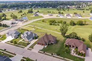647 E Clancy St, Jefferson, WI 53549 - Photo 45