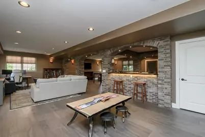 647 E Clancy St, Jefferson, WI 53549 - Photo 29