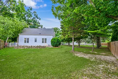 3123 W Grange Ave, Greenfield, WI 53221 - Photo 51